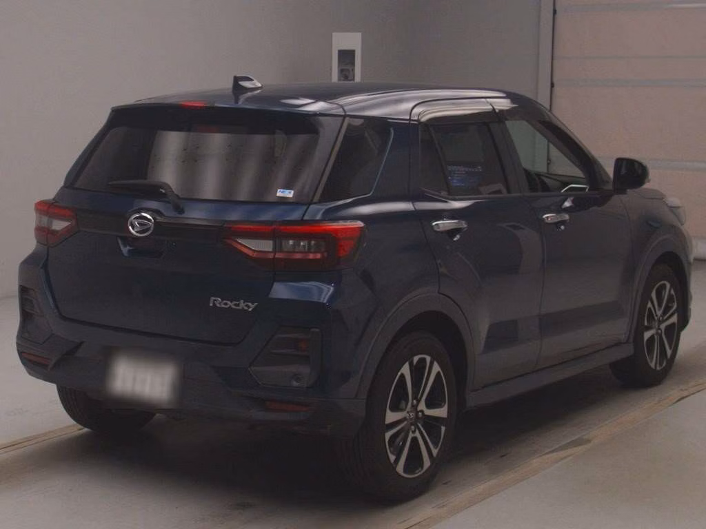 DAIHATSU ROCKY