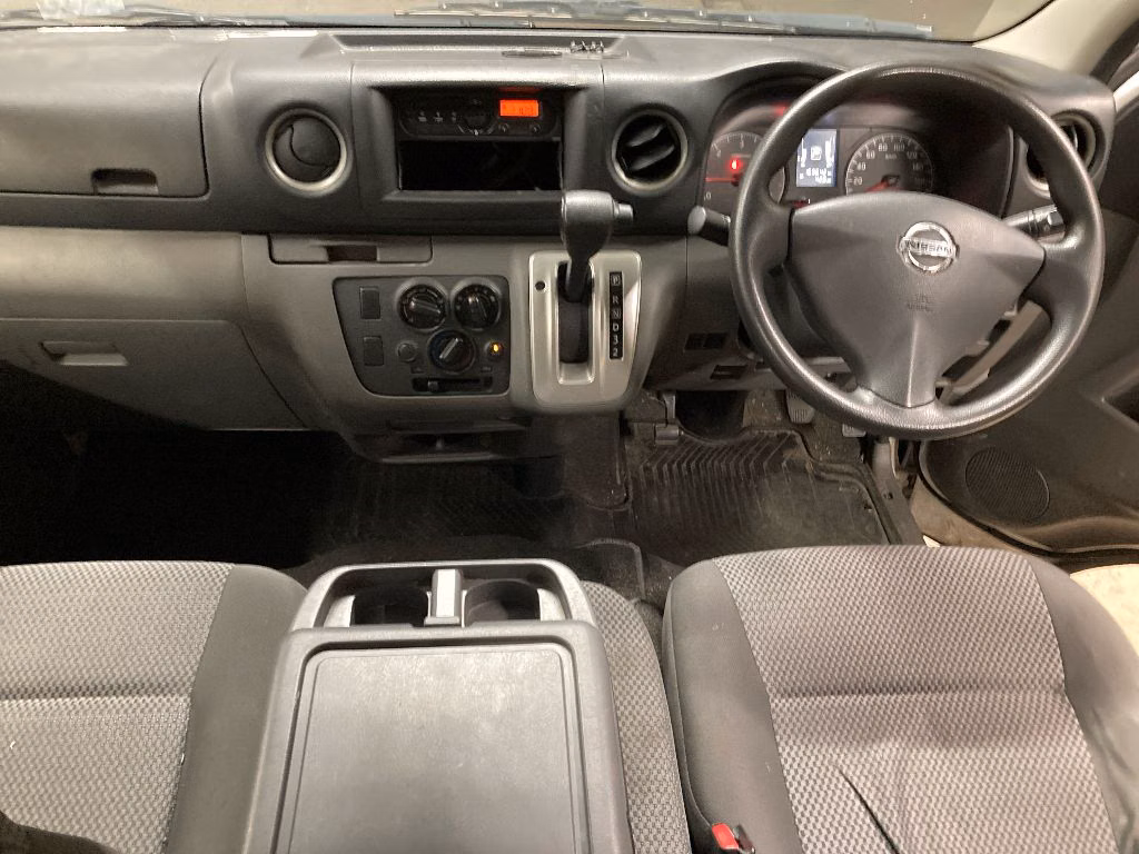 NISSAN NV350 CARAVAN