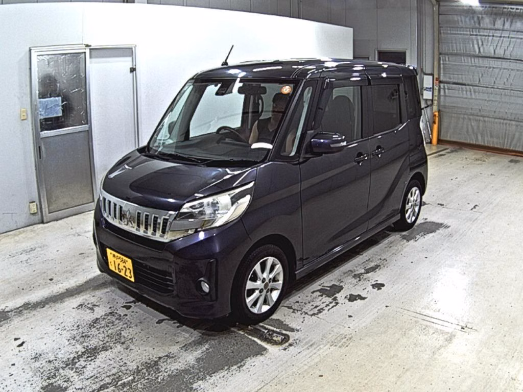 MITSUBISHI EK SPACE