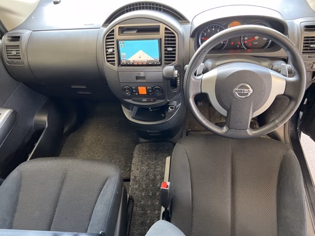 NISSAN LAFESTA