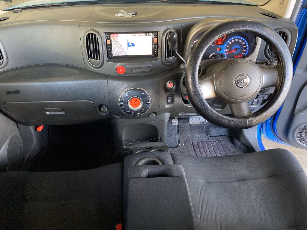 NISSAN CUBE