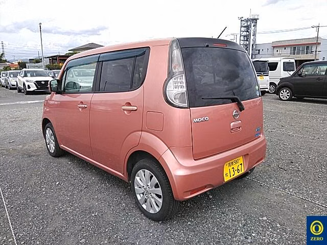 NISSAN MOCO