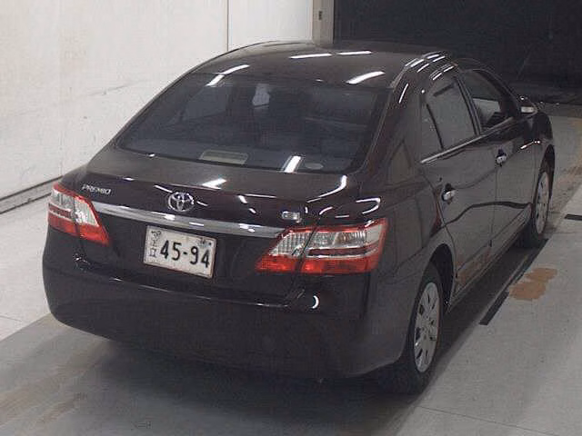 TOYOTA PREMIO