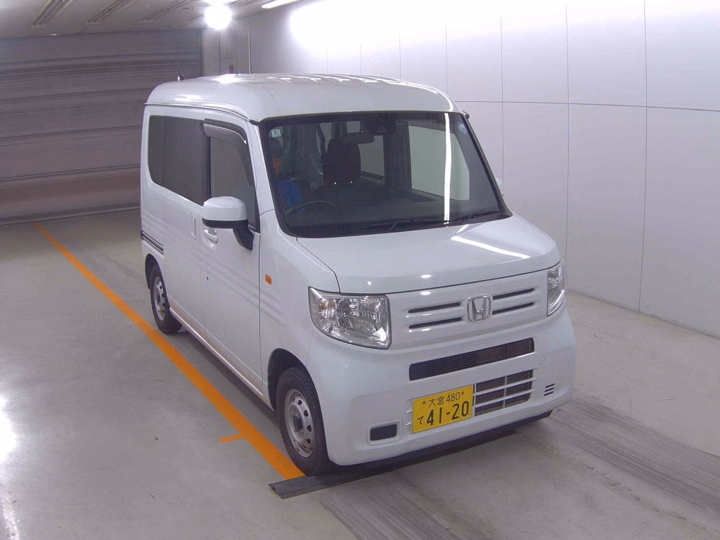 HONDA N-VAN