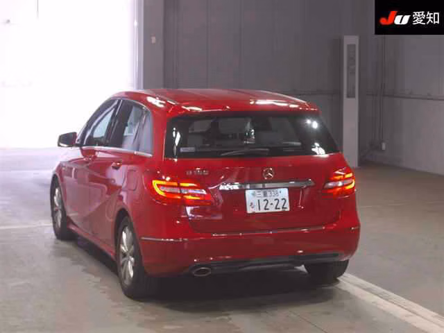 MERCEDES-BENZ B-CLASS