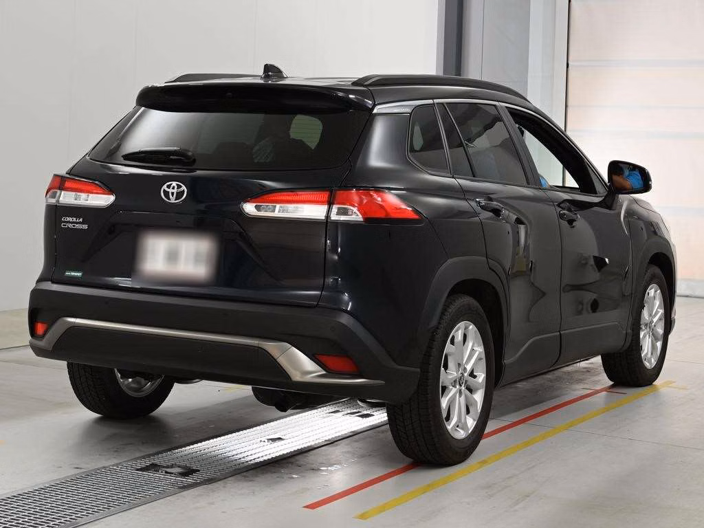 TOYOTA COROLLA CROSS