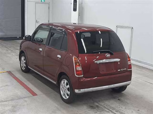 DAIHATSU MIRA GINO