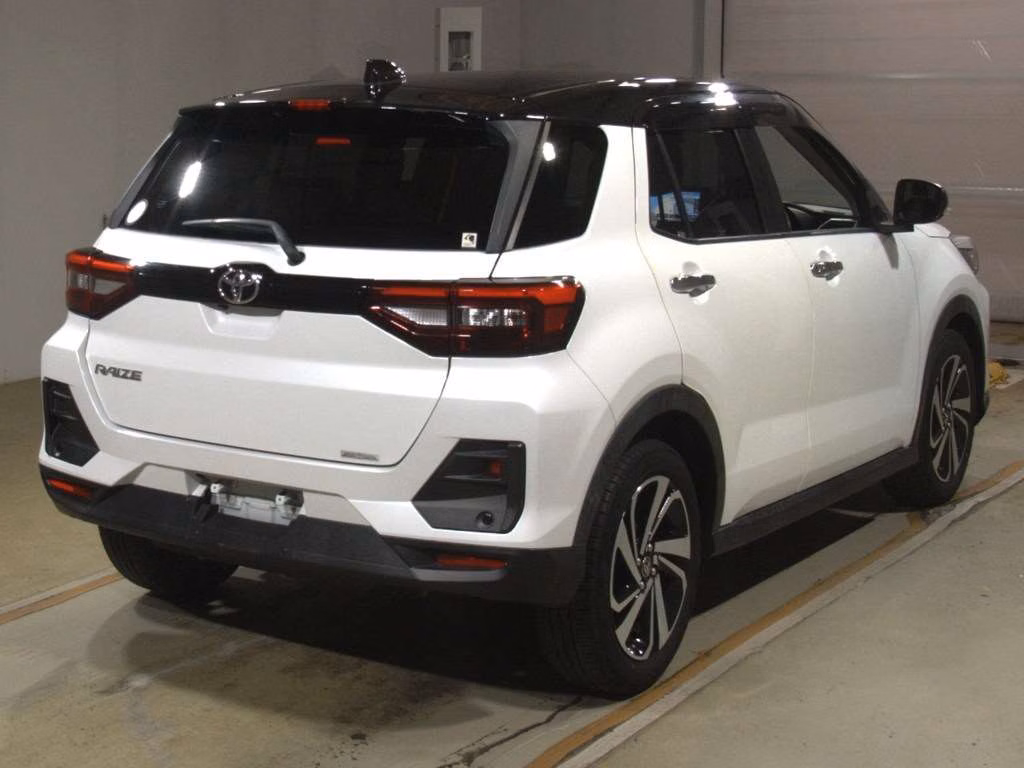 TOYOTA RAIZE