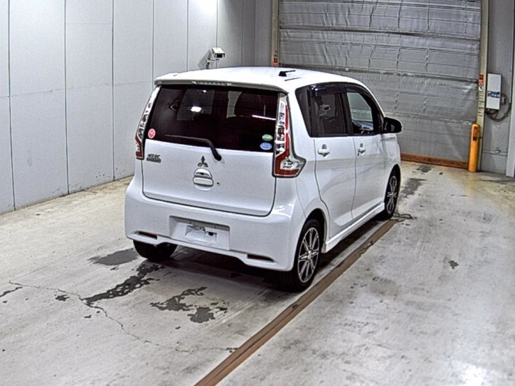 MITSUBISHI EK CUSTOM