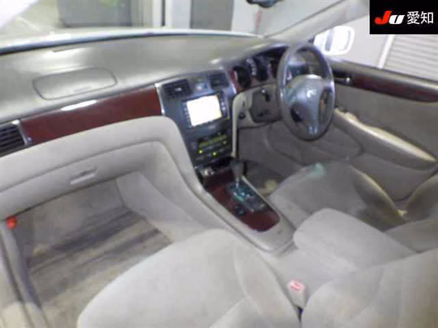 TOYOTA WINDOM