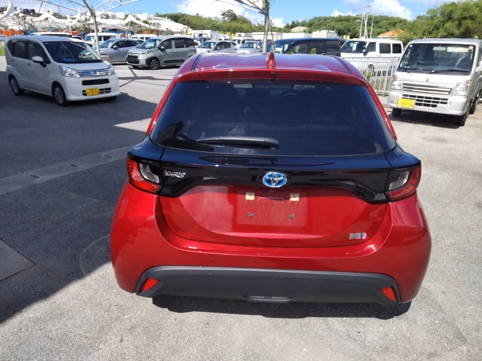TOYOTA YARIS