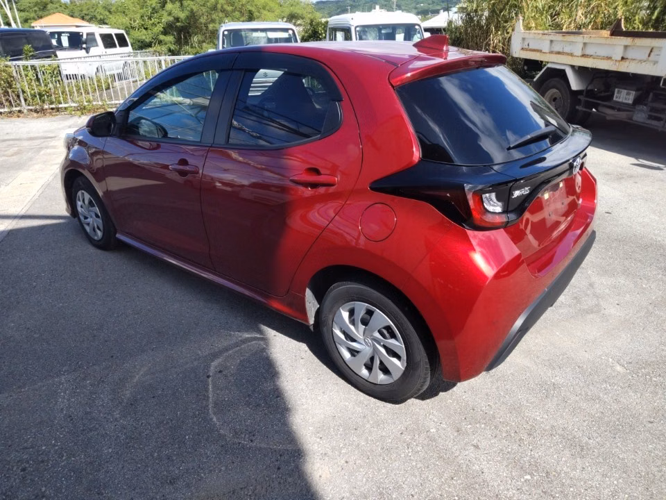 TOYOTA YARIS