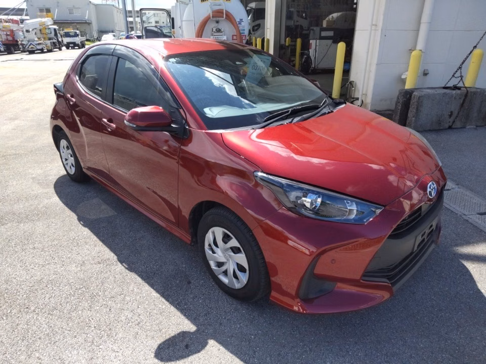 TOYOTA YARIS
