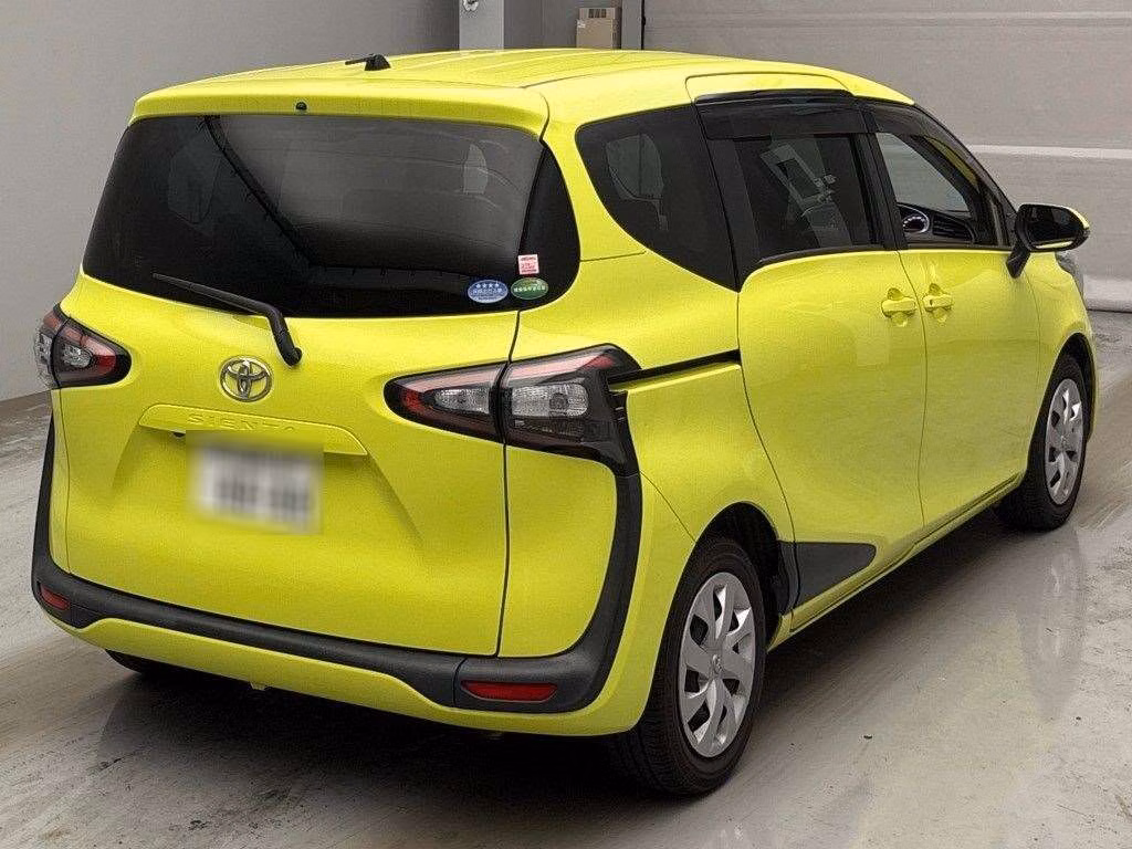 TOYOTA SIENTA