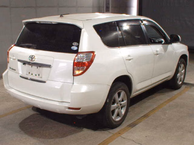 TOYOTA VANGUARD