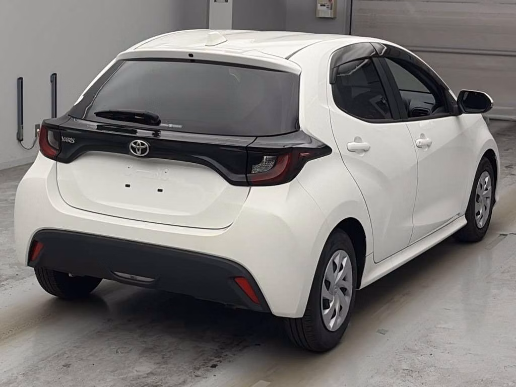 TOYOTA YARIS
