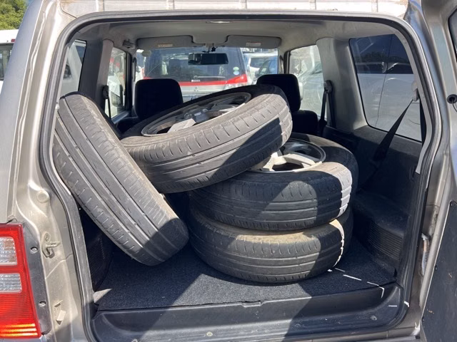 MITSUBISHI PAJERO MINI