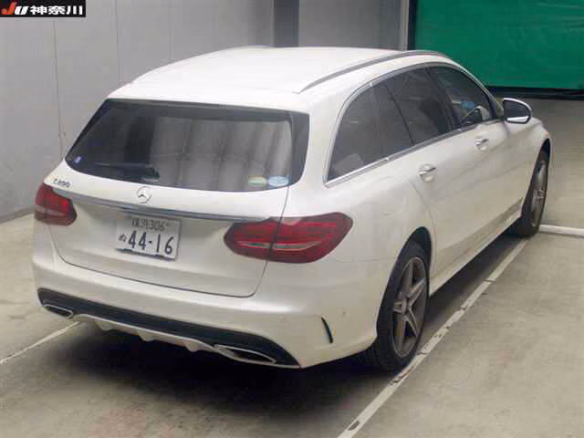 MERCEDES-BENZ C-CLASS