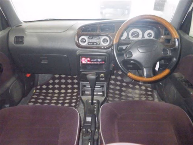 DAIHATSU MIRA GINO