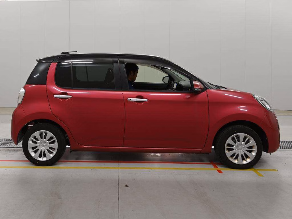 TOYOTA PASSO