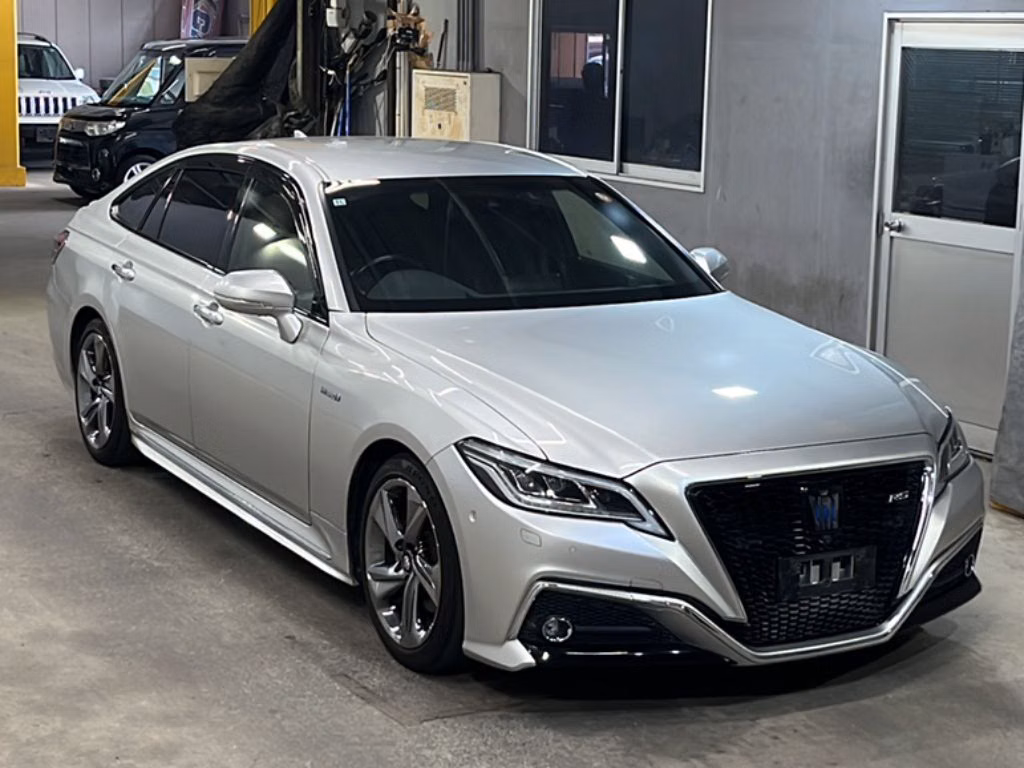 TOYOTA CROWN