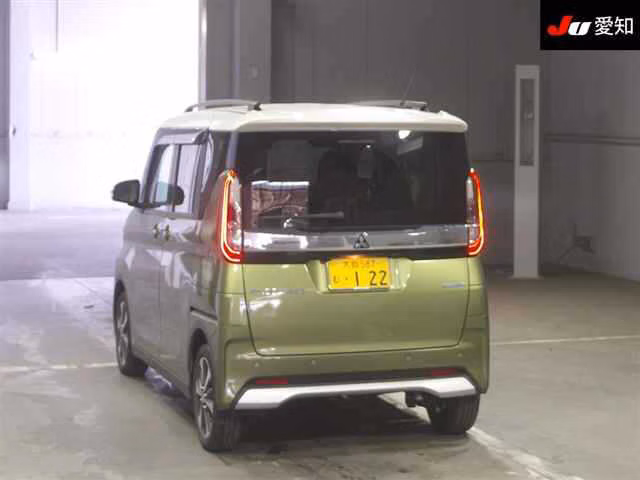 MITSUBISHI EK SPACE