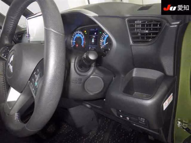 MITSUBISHI EK SPACE
