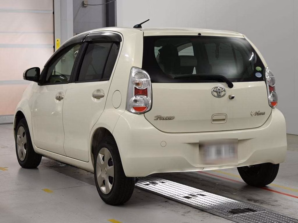 TOYOTA PASSO