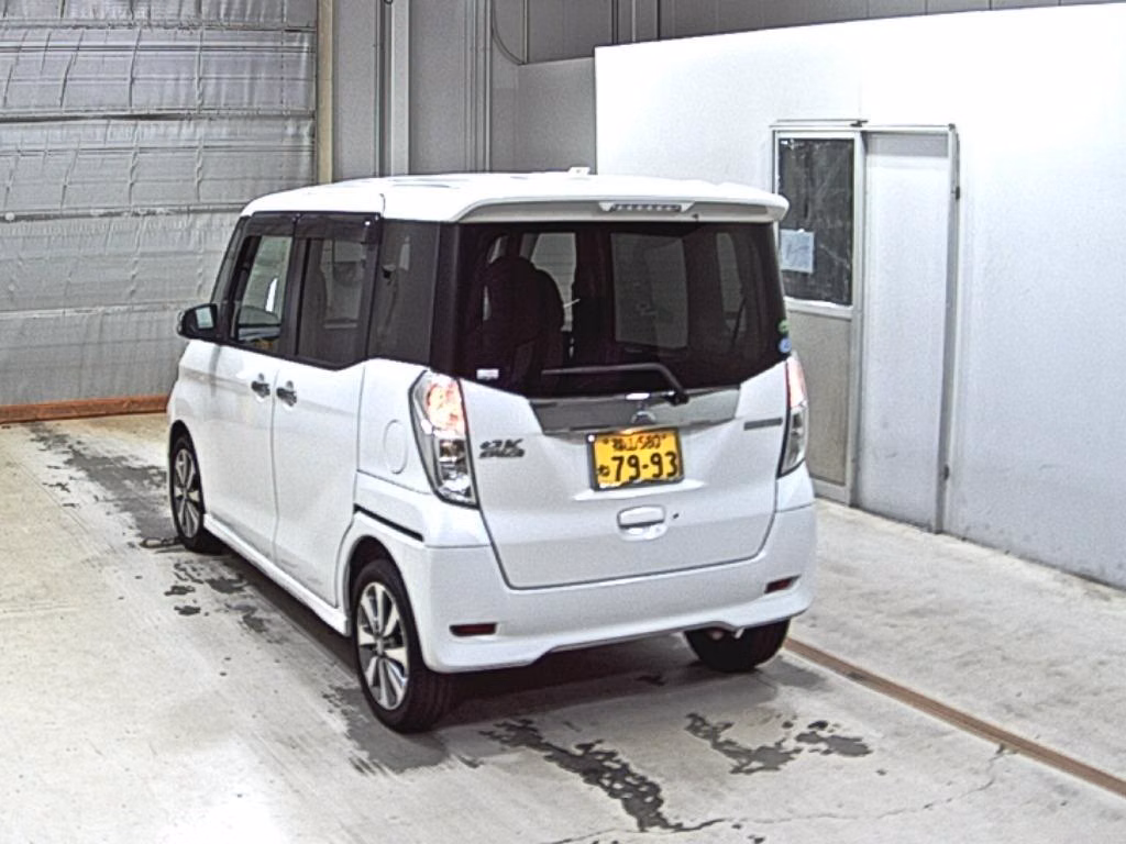 MITSUBISHI EK SPACE