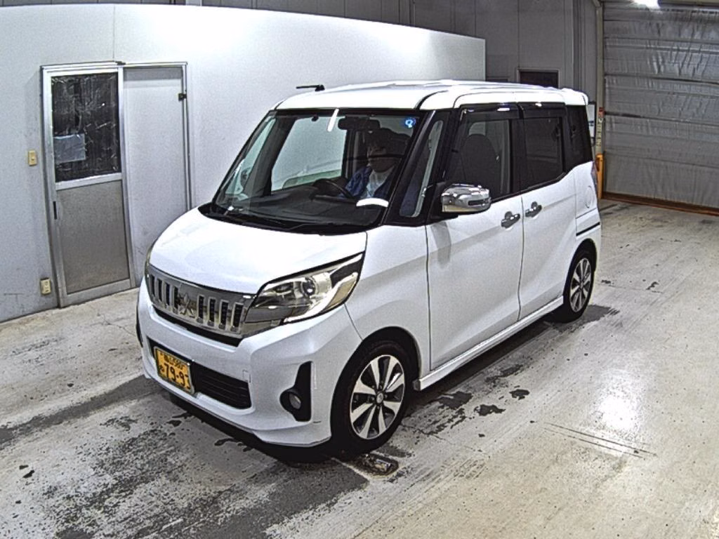 MITSUBISHI EK SPACE
