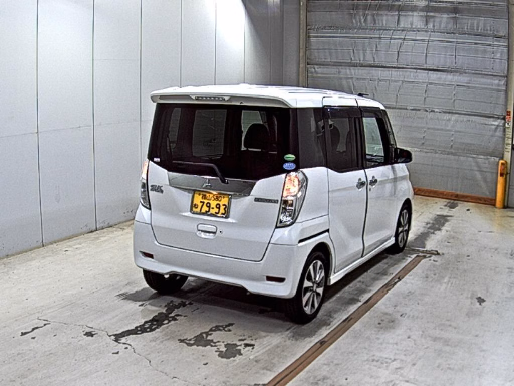 MITSUBISHI EK SPACE