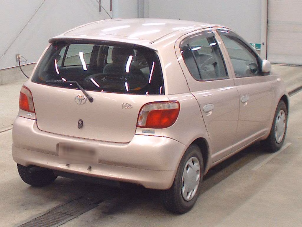 TOYOTA VITZ