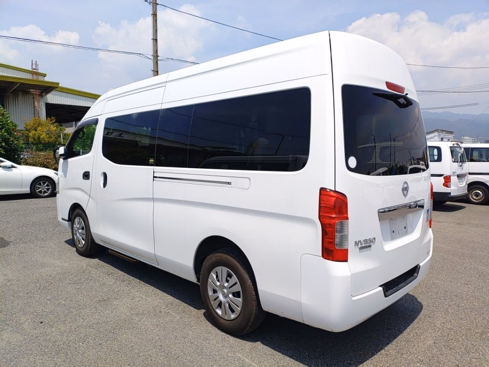 NISSAN NV350 CARAVAN
