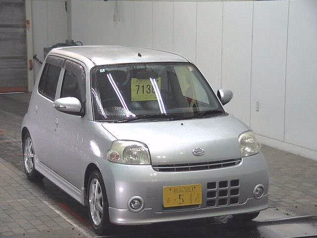 DAIHATSU ESSE