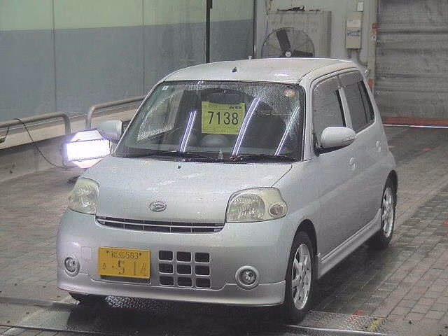 DAIHATSU ESSE