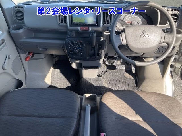 MITSUBISHI MINICAB