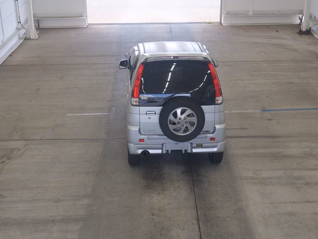 DAIHATSU TERIOS KID