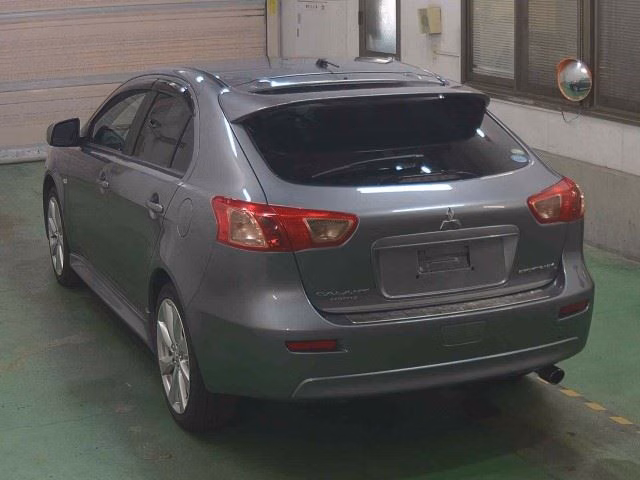 MITSUBISHI GALANT FORTIS