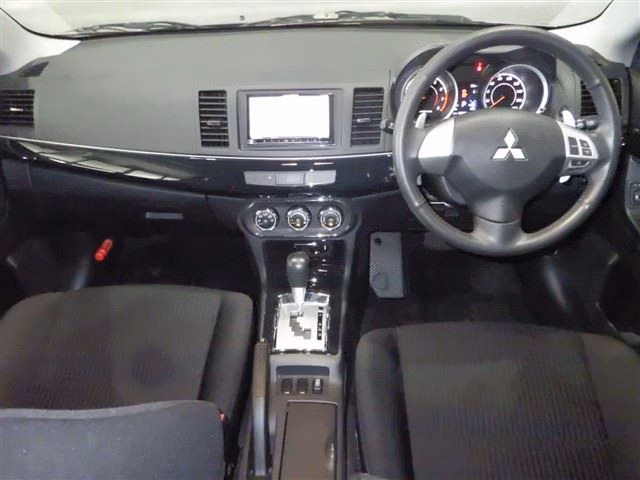 MITSUBISHI GALANT FORTIS
