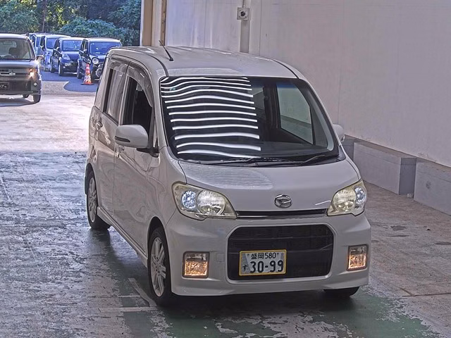 DAIHATSU TANTO EXE