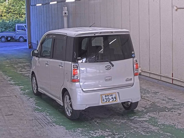 DAIHATSU TANTO EXE