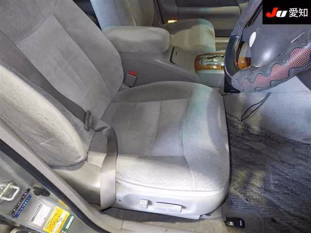 TOYOTA MARK II