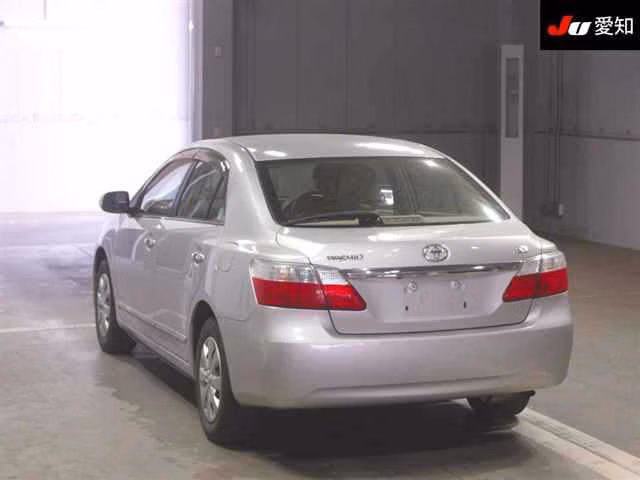 TOYOTA PREMIO