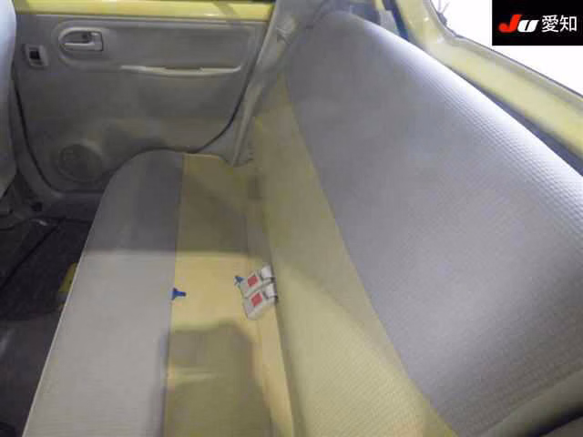 DAIHATSU ESSE