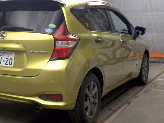 NISSAN NOTE