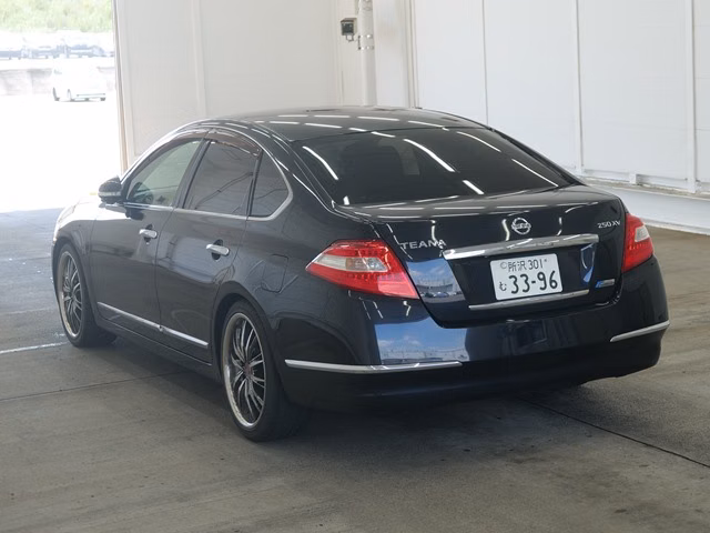 NISSAN TEANA