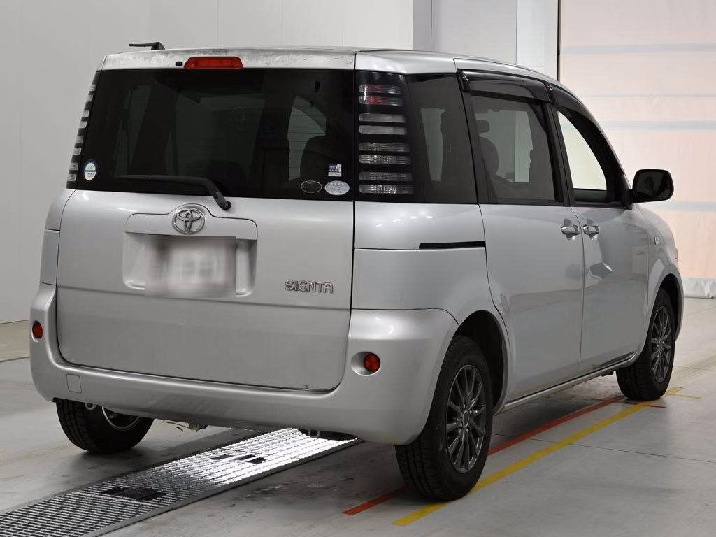 TOYOTA SIENTA