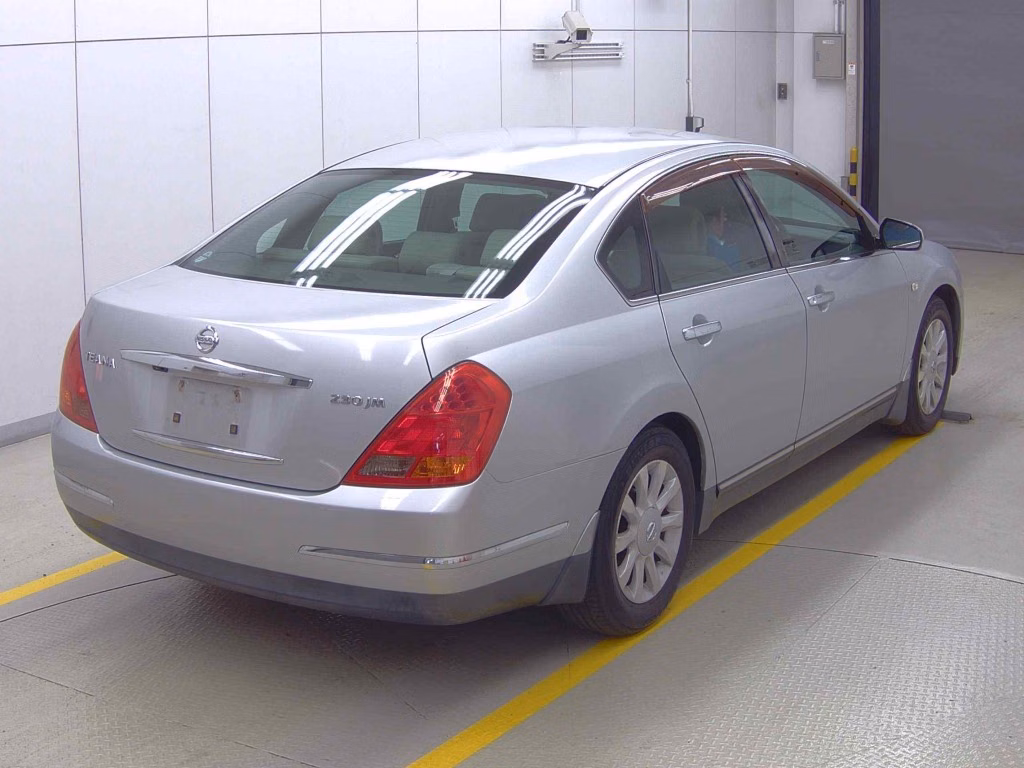 NISSAN TEANA