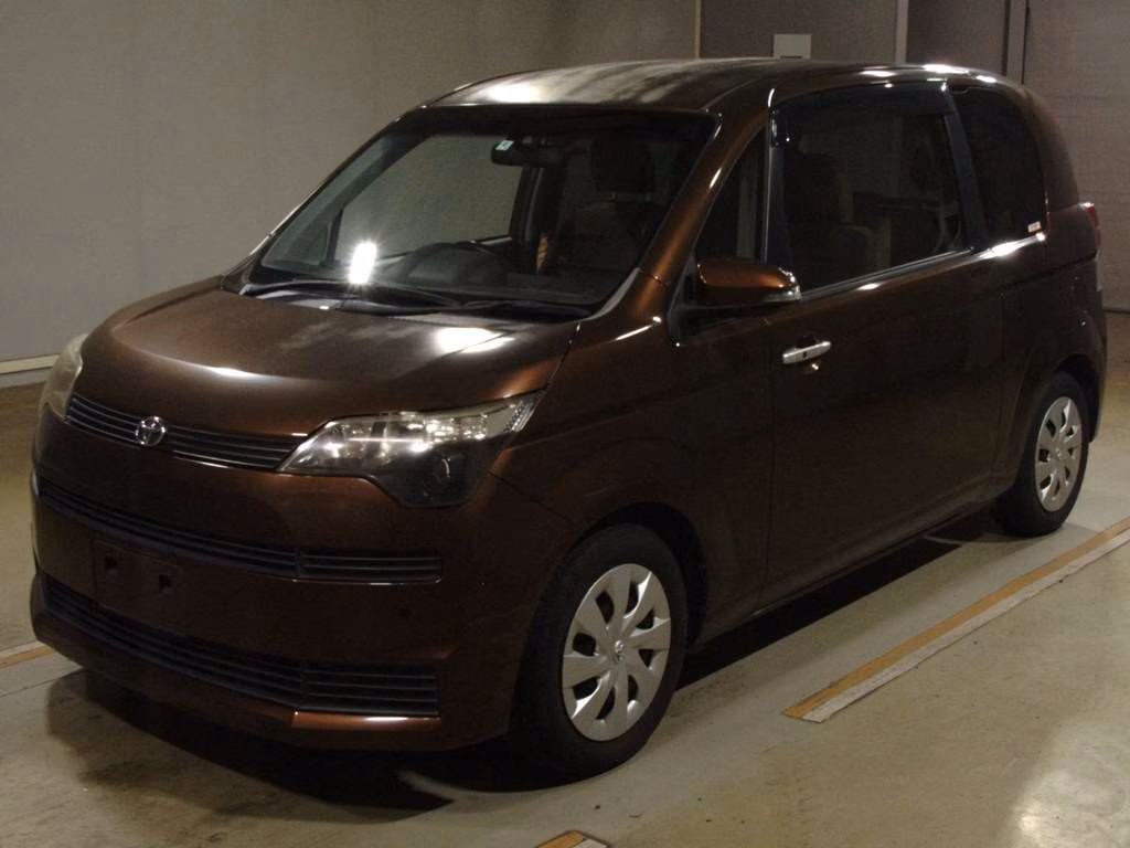TOYOTA SPADE