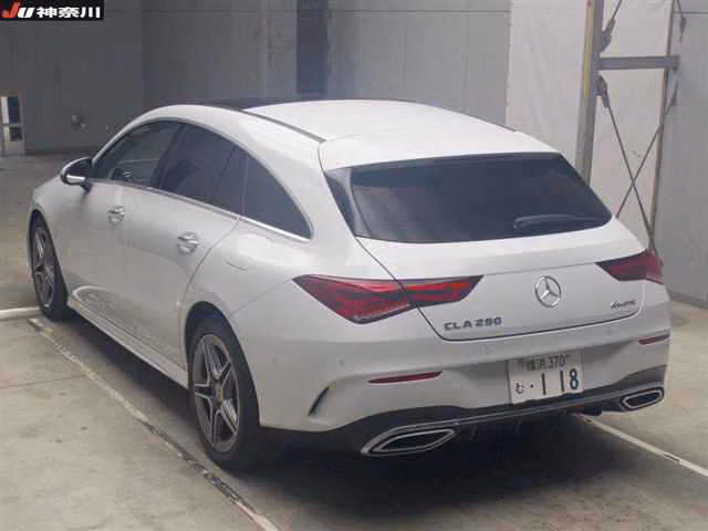 MERCEDES-BENZ CLA-CLASS